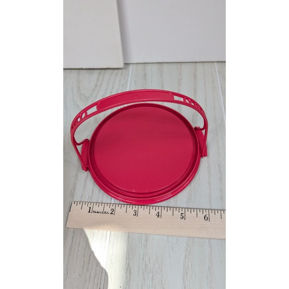 Tupperware tuppertoys toy cake carrier replacement red handle and base plate